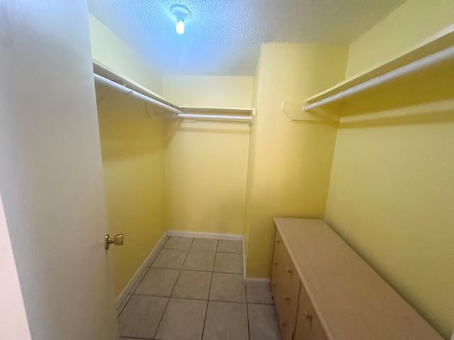 2750 Holly Hall Street 403, Houston, TX 77054