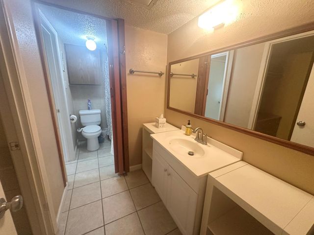 2750 Holly Hall Street 403, Houston, TX 77054