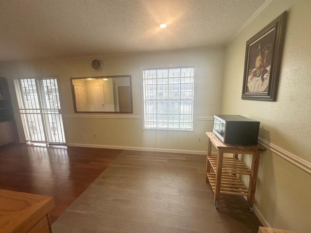 2750 Holly Hall Street 403, Houston, TX 77054
