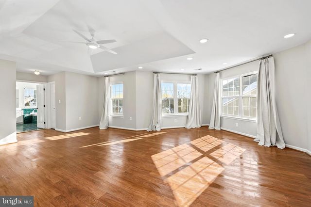 43170 PARKERS RIDGE DR, Leesburg, VA 20176