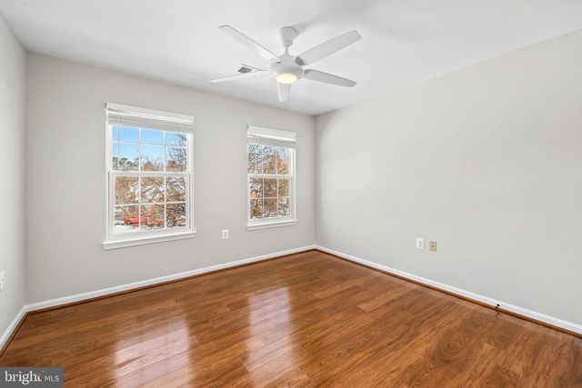 43170 PARKERS RIDGE DR, Leesburg, VA 20176