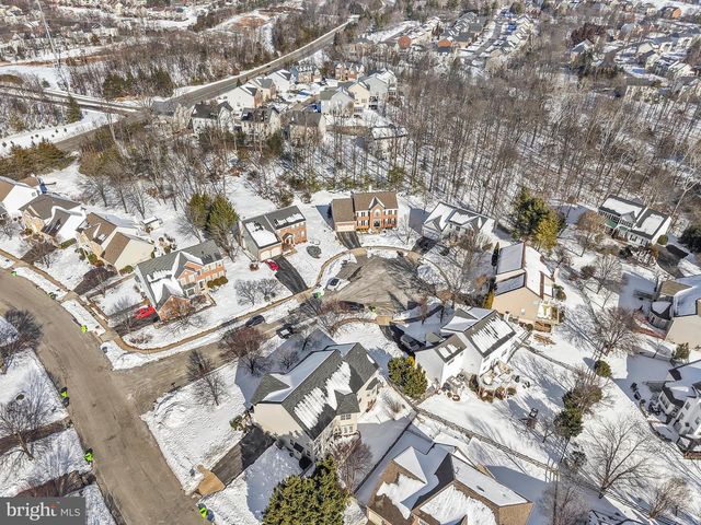 43170 PARKERS RIDGE DR, Leesburg, VA 20176