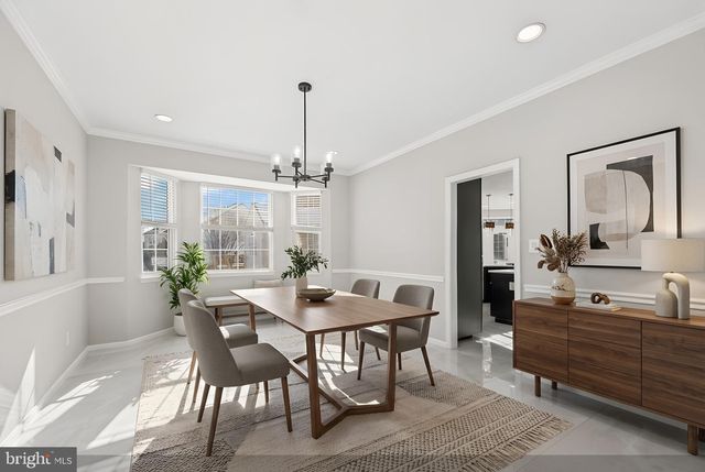 43170 PARKERS RIDGE DR, Leesburg, VA 20176