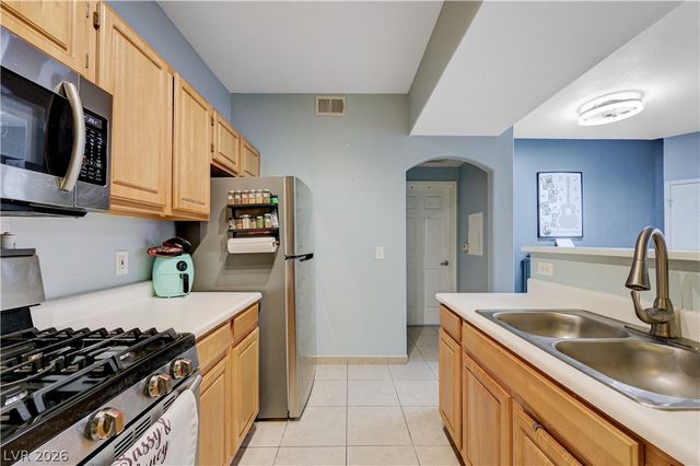 8555 West Russell Road 1017, Las Vegas, NV 89113