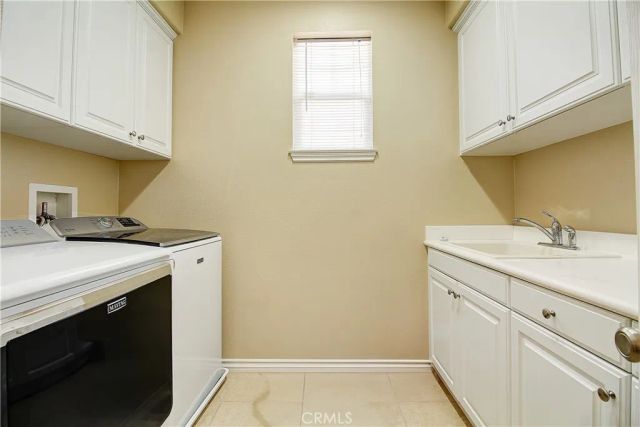 13033 Ridge Route Road, Riverside, CA 92503