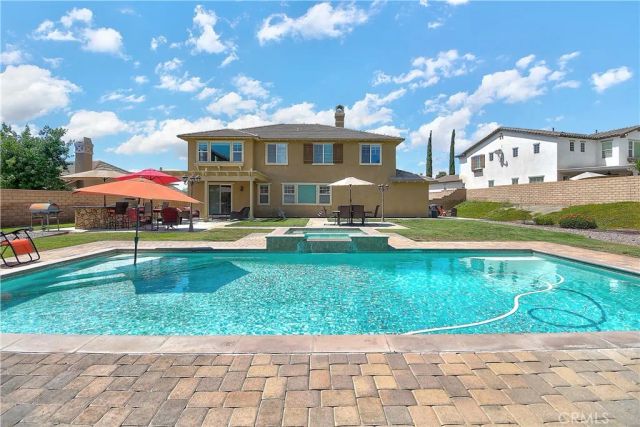 13033 Ridge Route Road, Riverside, CA 92503