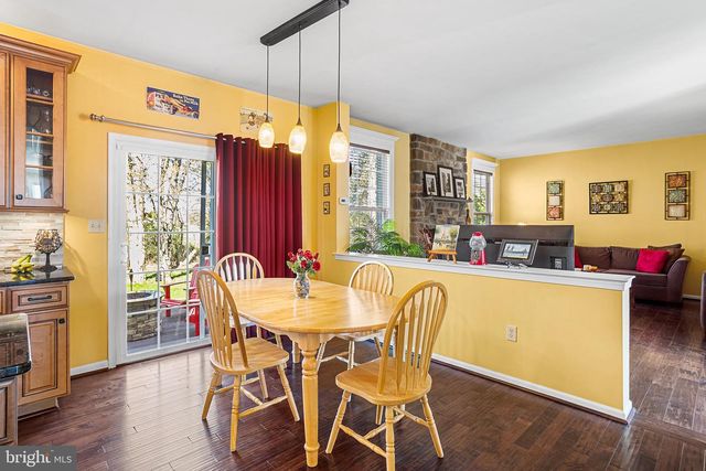 2314 DEVON DR, Quakertown, PA 18951