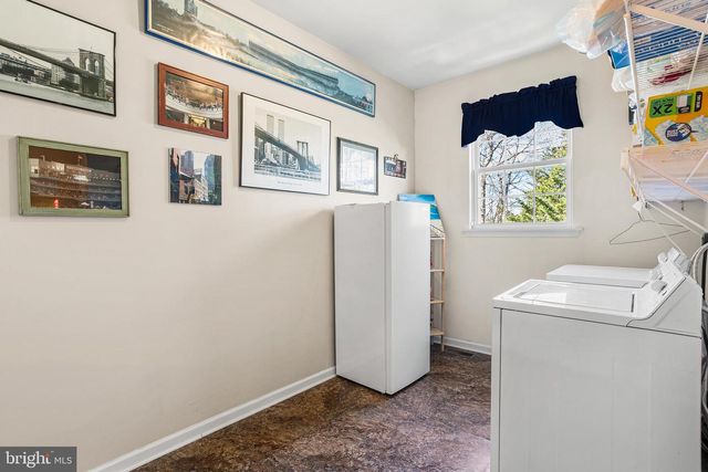 2314 DEVON DR, Quakertown, PA 18951