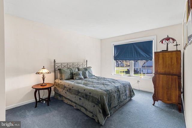 2314 DEVON DR, Quakertown, PA 18951