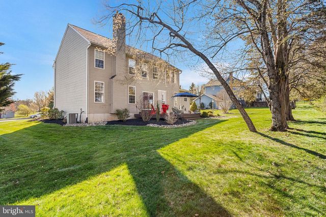 2314 DEVON DR, Quakertown, PA 18951