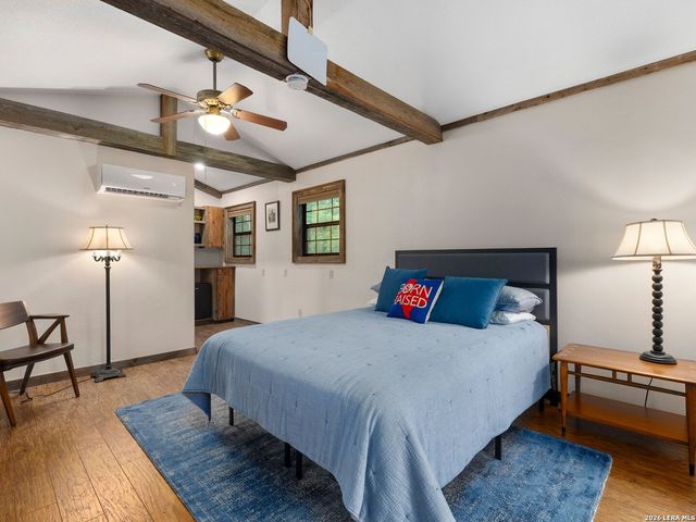 299 W EDGEWATER TER, New Braunfels, TX 78130