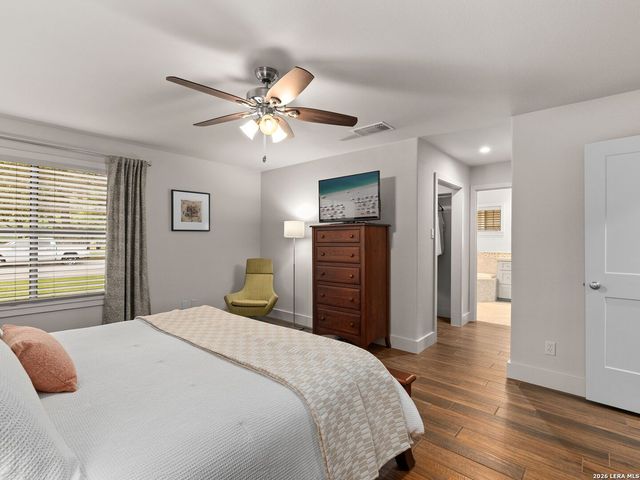 299 W EDGEWATER TER, New Braunfels, TX 78130