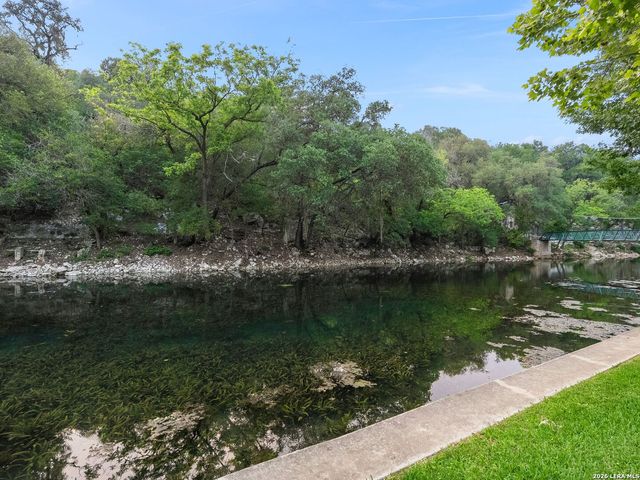 299 W EDGEWATER TER, New Braunfels, TX 78130