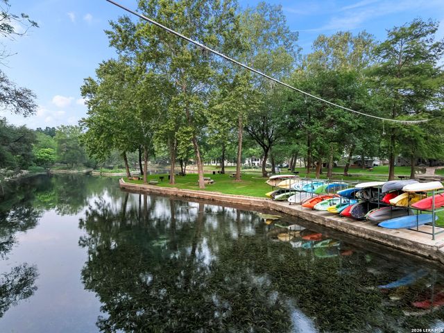 299 W EDGEWATER TER, New Braunfels, TX 78130