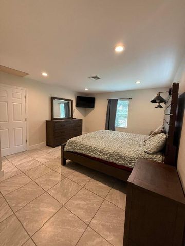 2875 58th Court, Vero Beach, FL 32966