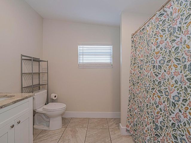 2875 58th Court, Vero Beach, FL 32966