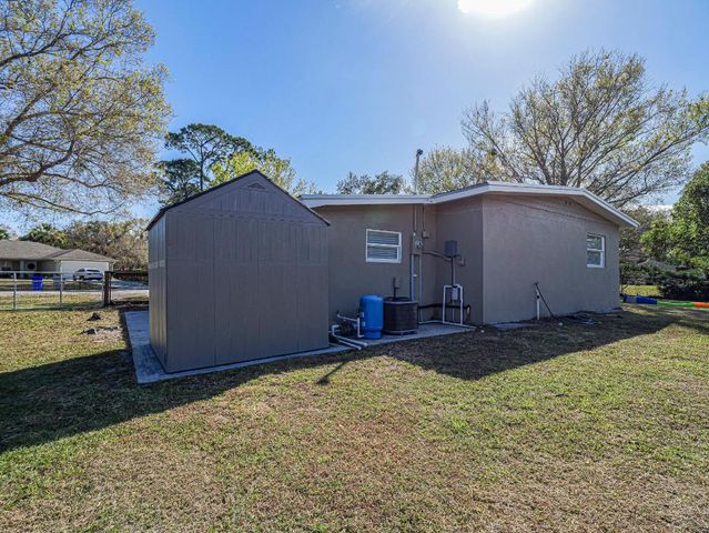 2875 58th Court, Vero Beach, FL 32966