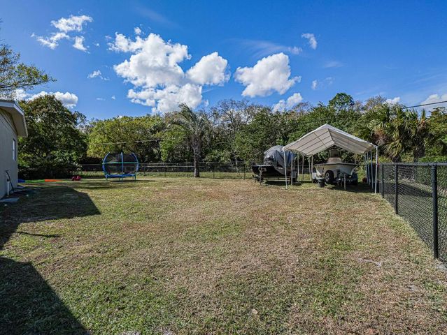 2875 58th Court, Vero Beach, FL 32966