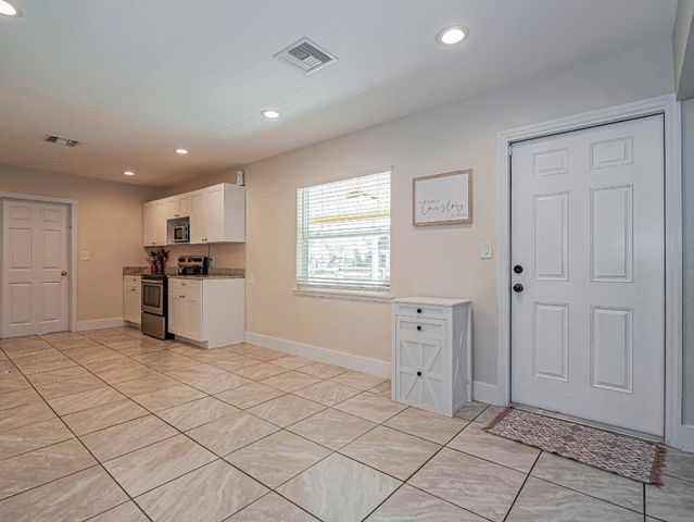 2875 58th Court, Vero Beach, FL 32966