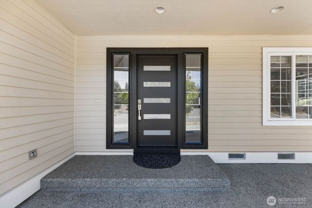 20133 7th Avenue SE, Bothell, WA 98012