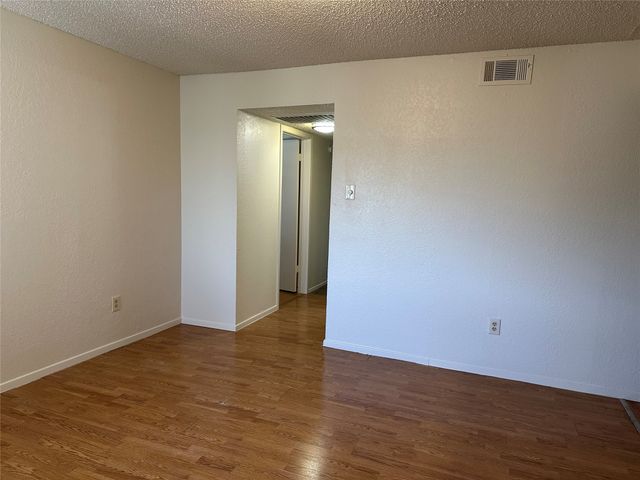 9615 Walnut Street 3205, Dallas, TX 75243
