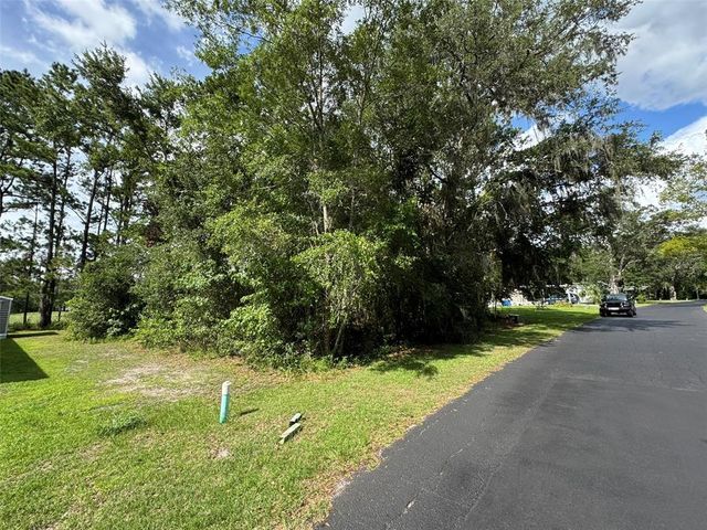 18035 GLEN RAVEN BOULEVARD, Brooksville, FL 34604