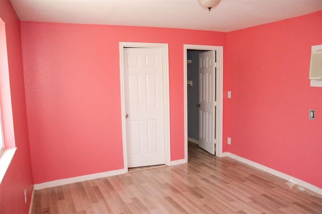 806 Granville Drive, Houston, TX 77091