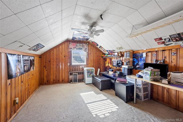 27 Elizabeth Drive, Bethpage, NY 11714