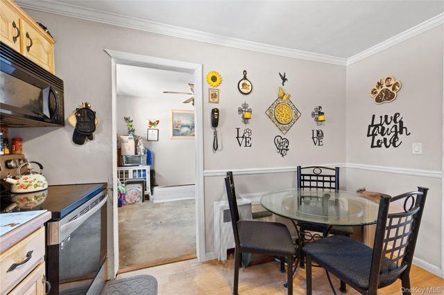 27 Elizabeth Drive, Bethpage, NY 11714