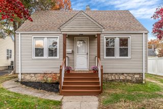 539 Old Town Road, Bridgeport, CT 06606