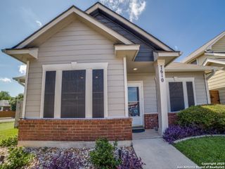 7610 Crown Ledge, San Antonio, TX 78251