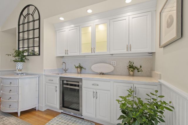9 Fabyan Way, Buzzards Bay, MA 02532