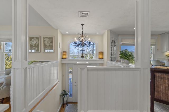 9 Fabyan Way, Buzzards Bay, MA 02532