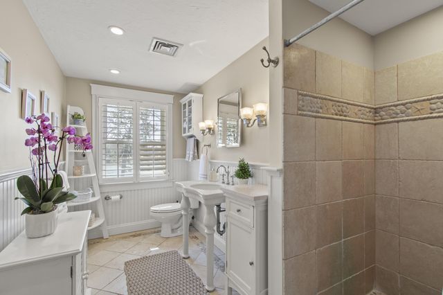 9 Fabyan Way, Buzzards Bay, MA 02532