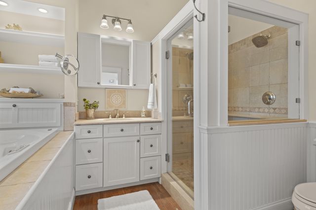 9 Fabyan Way, Buzzards Bay, MA 02532