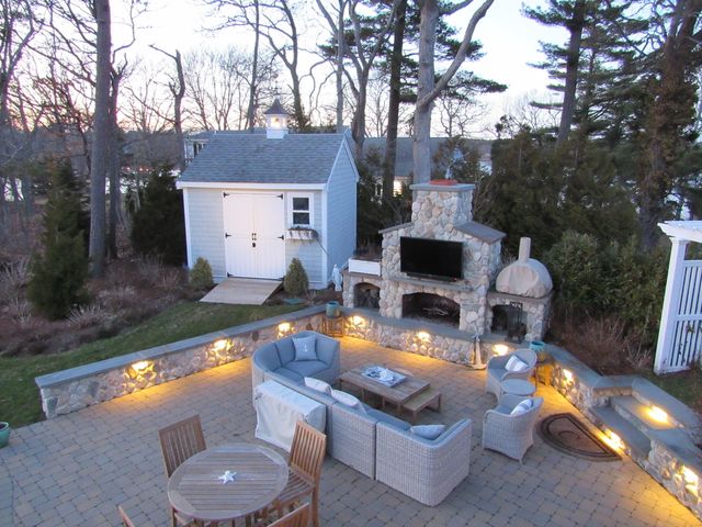 9 Fabyan Way, Buzzards Bay, MA 02532