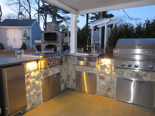9 Fabyan Way, Buzzards Bay, MA 02532