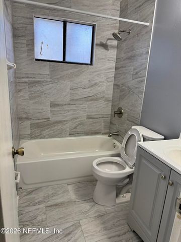 5136 WESTCHASE Court 2, Jacksonville, FL 32210