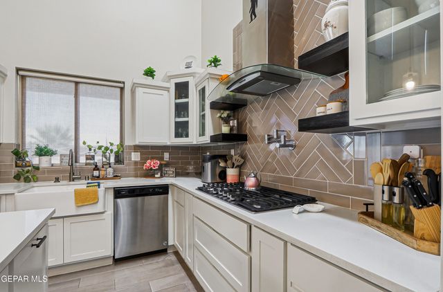 2705 TIERRA GIJON Place, El Paso, TX 79938