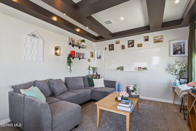 2705 TIERRA GIJON Place, El Paso, TX 79938