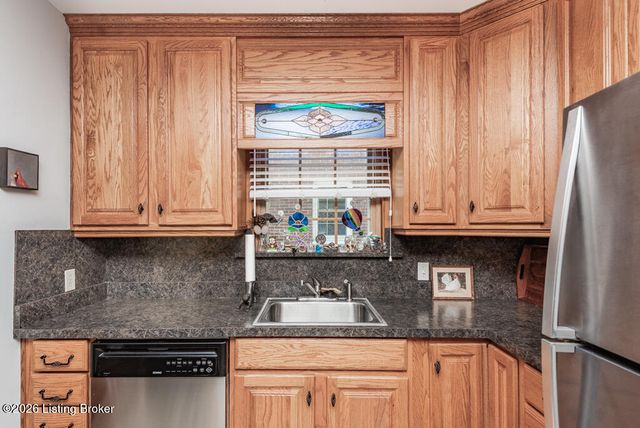 4549 Southern Pkwy, Louisville, KY 40214