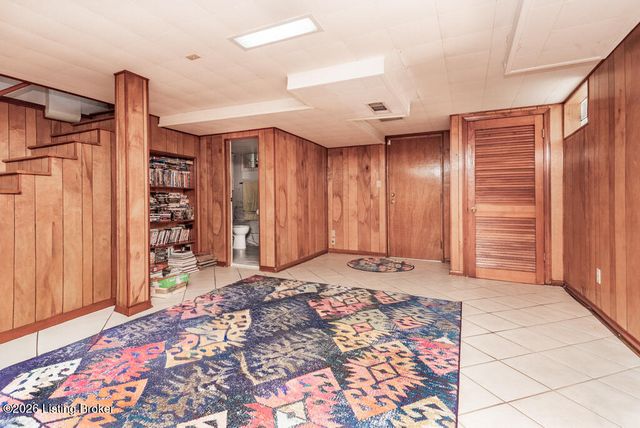 4549 Southern Pkwy, Louisville, KY 40214