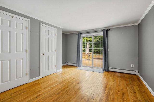 8 Brookhaven Road, Kingston, NH 03848