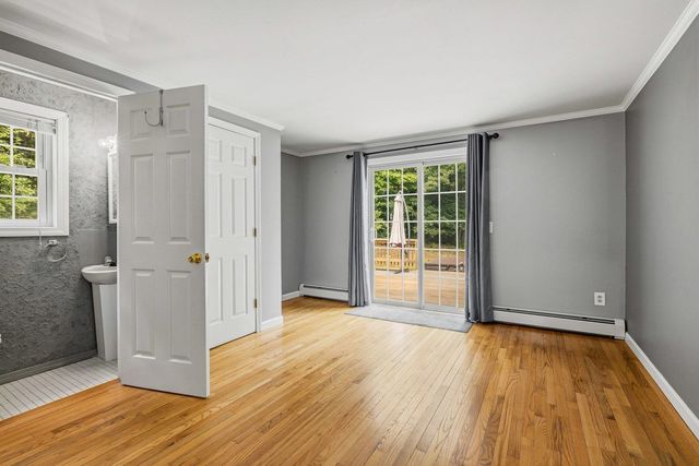 8 Brookhaven Road, Kingston, NH 03848