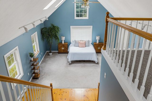 8 Brookhaven Road, Kingston, NH 03848