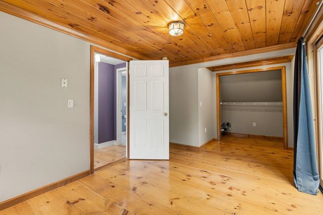 8 Brookhaven Road, Kingston, NH 03848