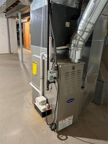 4859 MANSFIELD Avenue H-06, Royal Oak, MI 48073