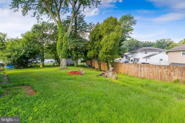 226 MARDALE DR, Somerdale, NJ 08083