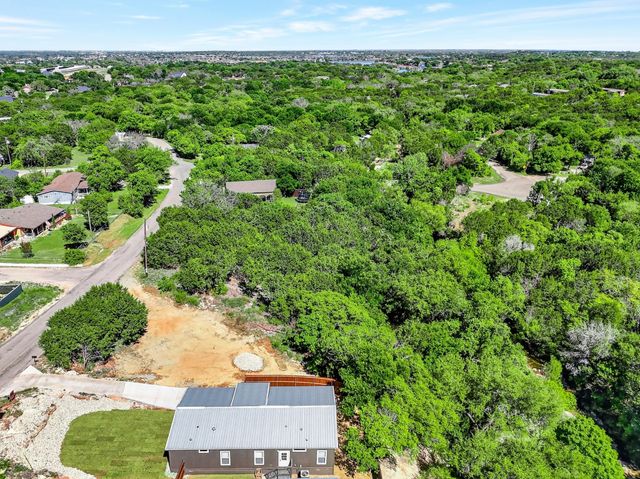 815 Thicket Trail, Granbury, TX 76048