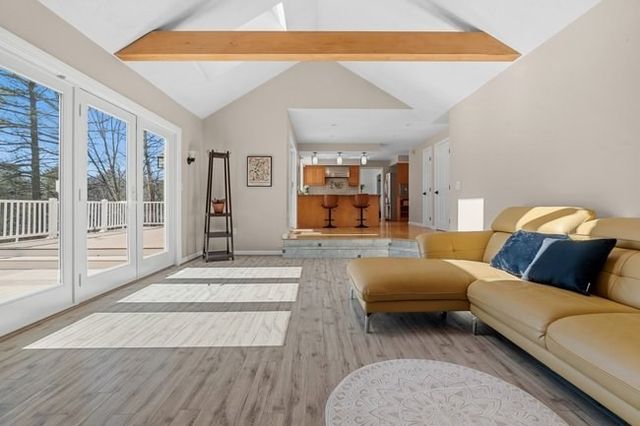 7 Blacksmith Way, Saugus, MA 01906